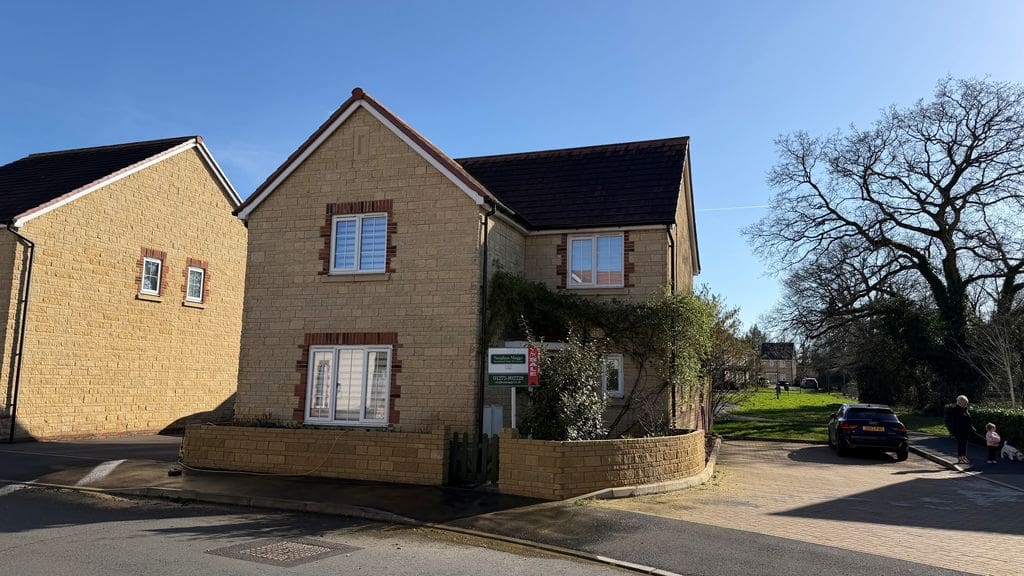 Maes Knoll Drive, Whitchurch Village, Bristol, BS14